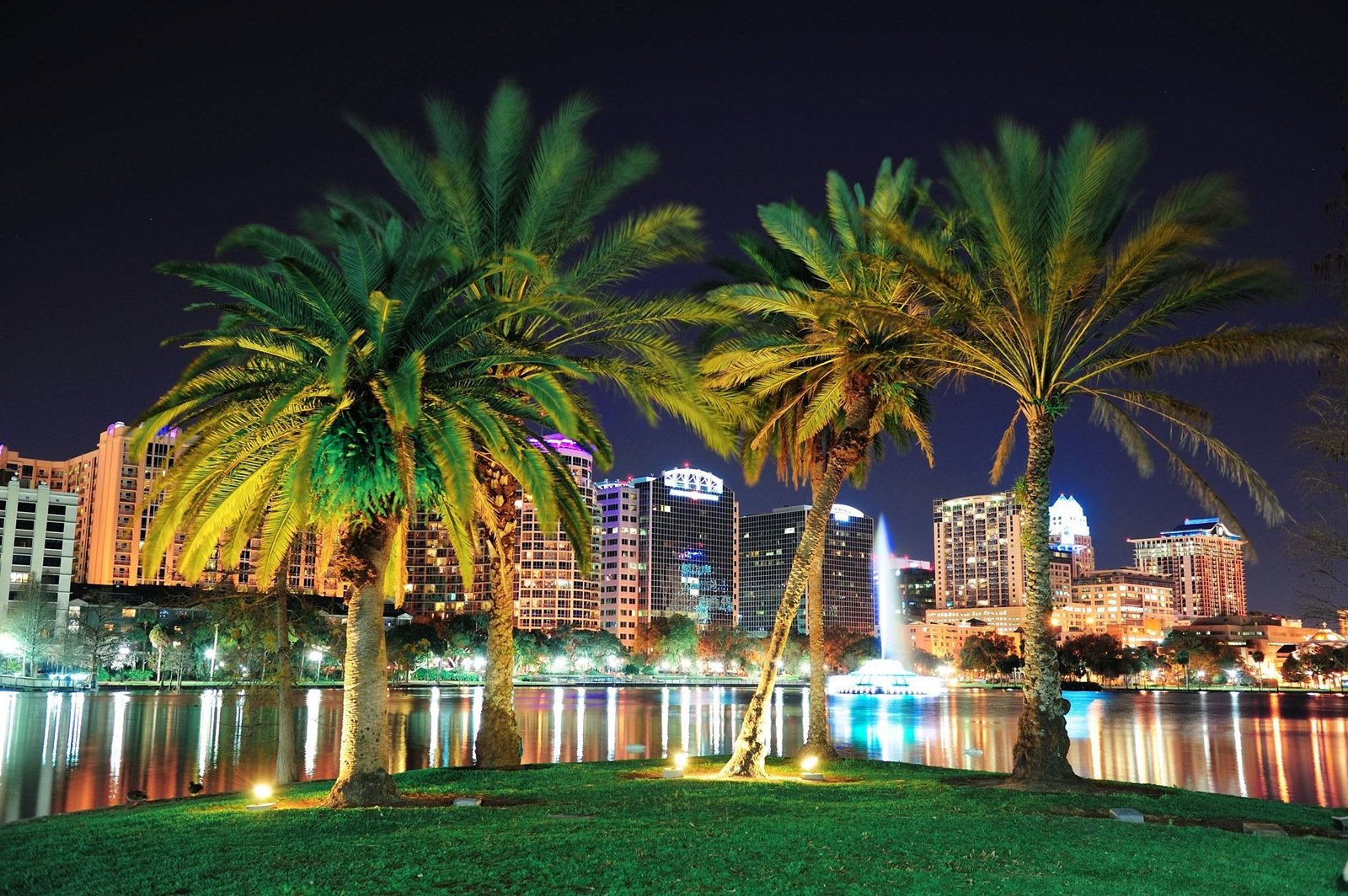 Orlando park area for walking